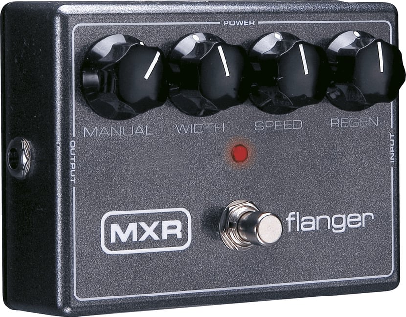 MXR M117R Flanger — le flanger BBD analogique iconique de Van Halen